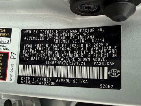 Used 2014 Toyota Camry XLE image 23
