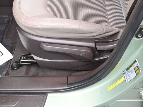 Used 2011 Hyundai Tucson GLS image 12