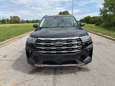 New 2026 Ford Explorer Active w/ Active Comfort Package AWD/4WD image 13