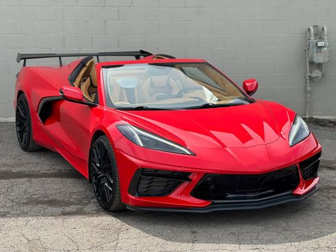 Used 2020 Chevrolet Corvette Stingray Premium Conv w/ 3LT Preferred Equipment Group RWD image 13