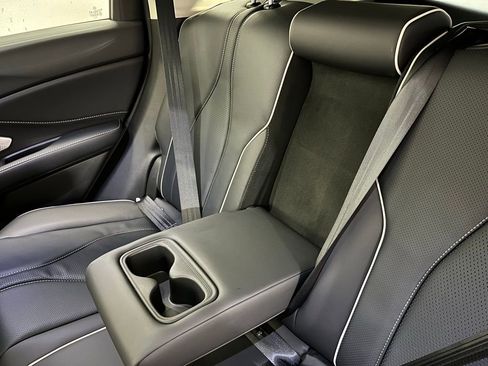 New 2026 Acura RDX SH-AWD w/ Advance Package image 15