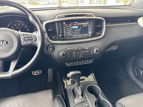 Used 2016 Kia Sorento SX FWD image 29