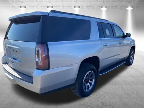 Used 2016 GMC Yukon XL SLT AWD/4WD image 6