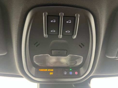 New 2026 Chevrolet Trax RS w/ Sunroof Package FWD image 35