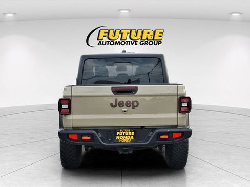 Used 2022 Jeep Gladiator Mojave w/ LED Lighting Group AWD/4WD image 8