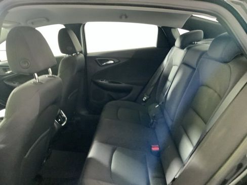 Used 2017 Chevrolet Malibu LT image 27