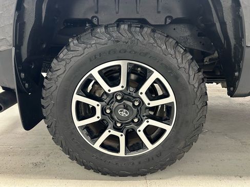 Used 2020 Toyota Tundra Limited w/ Limited Premium Package image 66