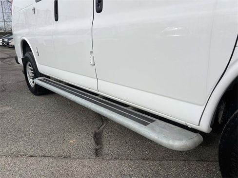 Certified 2024 GMC Savana 2500 Work Van w/ Driver Convenience Package image 10