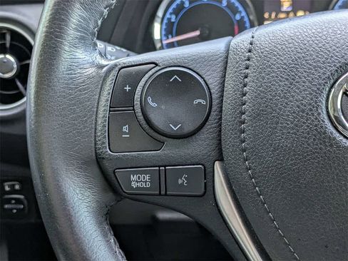 Used 2017 Toyota Corolla SE image 24