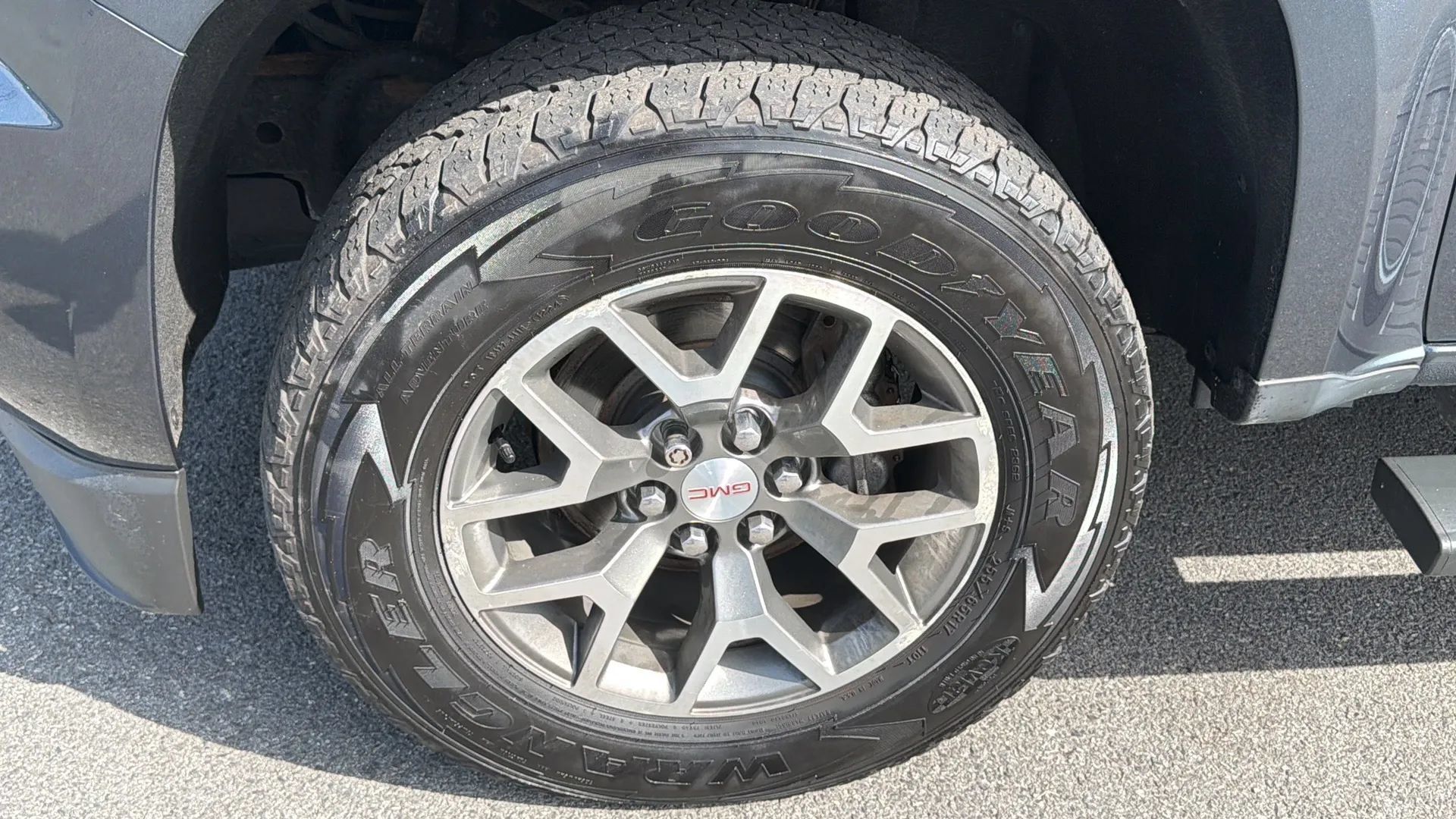 Used 2019 GMC Canyon All Terrain w/ Trailering Package AWD/4WD image 11