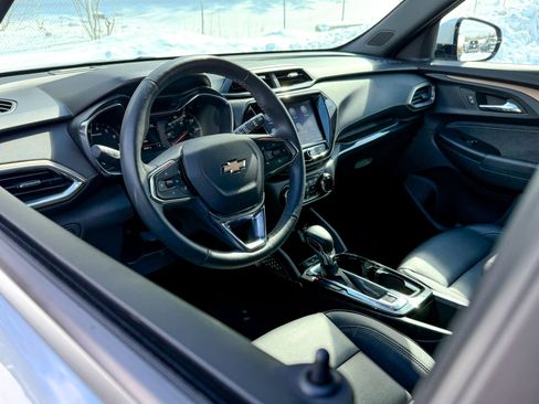 Certified 2023 Chevrolet TrailBlazer ACTIV w/ Convenience Package image 12