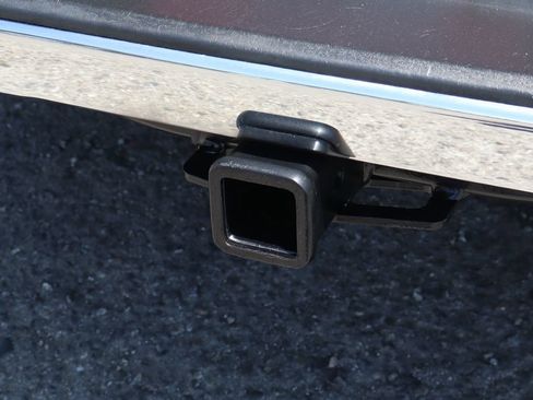 Used 2020 Chevrolet Silverado 1500 LT RWD image 50