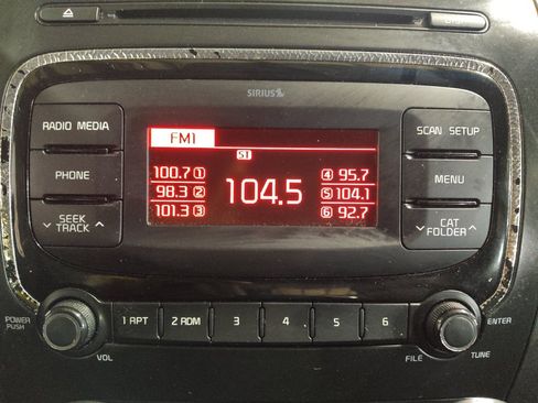 Used 2017 Kia Forte LX FWD image 25