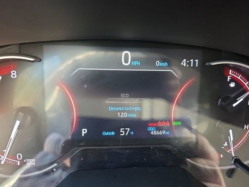 Used 2024 Toyota RAV4 XLE image 25