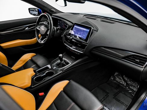 Used 2022 Cadillac CT5 V Blackwing image 45