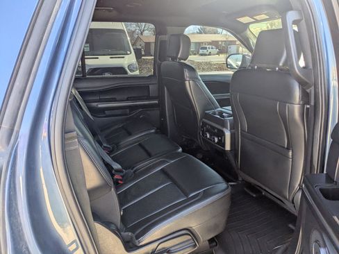 Used 2020 Ford Expedition Max XLT w/ Equipment Group 202A image 32