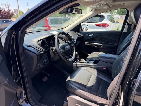 Used 2018 Ford Escape Titanium w/ Ford Safe & Smart Package AWD/4WD image 7