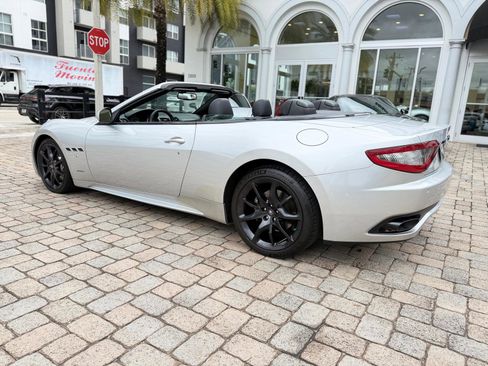 Used 2013 Maserati GranTurismo Sport RWD image 19