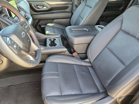 Used 2024 Chevrolet Tahoe RST w/ Luxury Package image 21