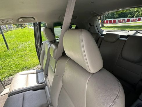 Used 2015 Honda Odyssey EX-L image 23