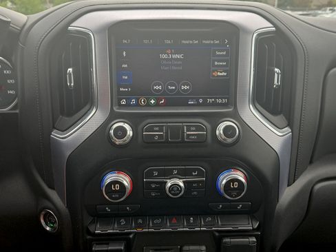 Used 2019 GMC Sierra 1500 SLE w/ SLE Value Package AWD/4WD image 16
