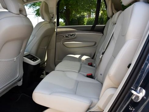 Used 2024 Volvo XC90 B6 Plus w/ Protection Package Premier AWD/4WD image 20