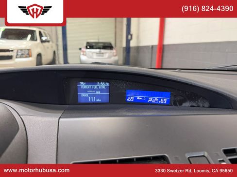 Used 2013 MAZDA MAZDA3 i Grand Touring FWD image 27