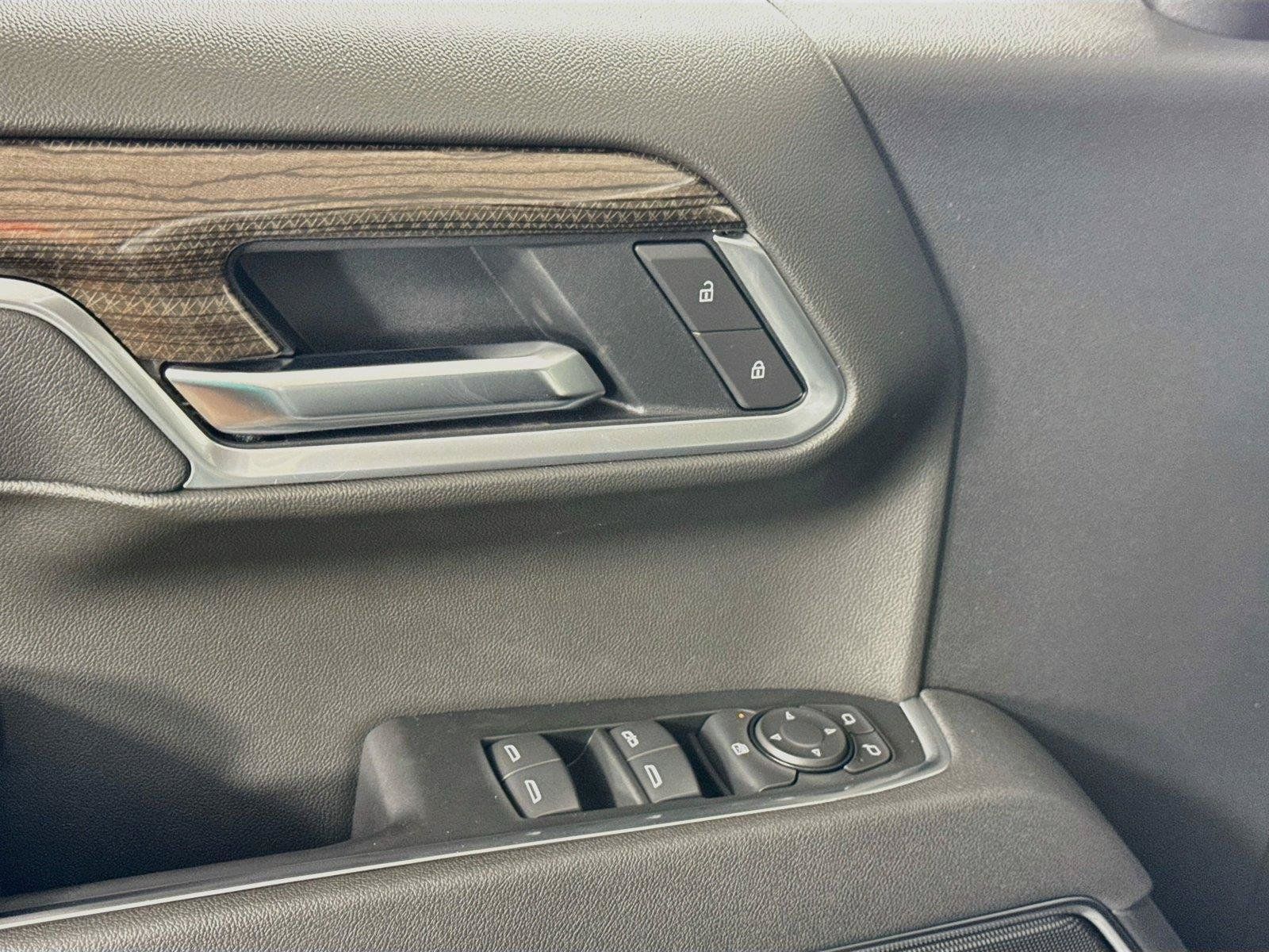 New 2026 Chevrolet Silverado 1500 RST AWD/4WD image 12