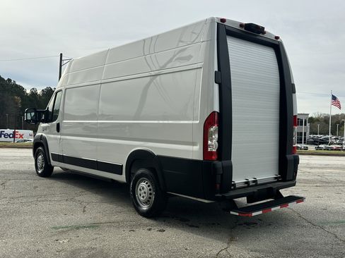Used 2024 RAM ProMaster 3500 w/ Delivery Van Package image 9