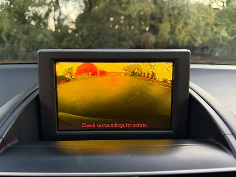 Used 2011 Lexus HS 250h image 28