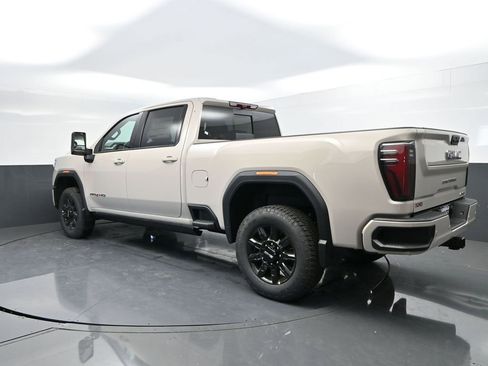 New 2026 GMC Sierra 2500 AT4 w/ AT4 Premium Plus Package image 8
