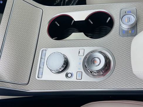 New 2026 Genesis GV80 3.5T Prestige AWD/4WD image 15