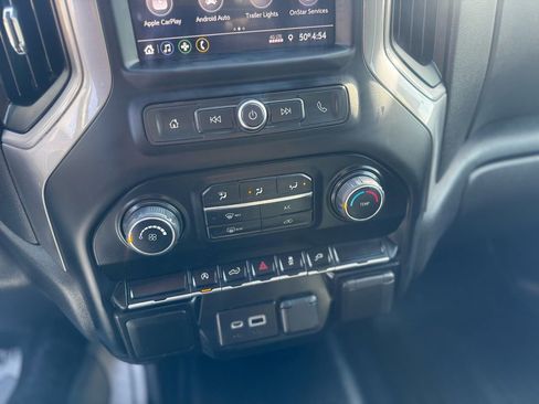Used 2022 Chevrolet Silverado 1500 Custom w/ Safety Confidence Package AWD/4WD image 24