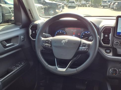 Used 2023 Ford Bronco Sport Outer Banks w/ Tech Package AWD/4WD image 16