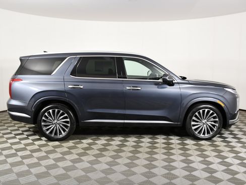 Used 2025 Hyundai Palisade Calligraphy AWD/4WD image 5