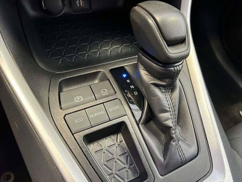 Certified 2024 Toyota RAV4 XLE FWD image 21