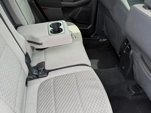 Used 2020 Ford Escape SE FWD image 17