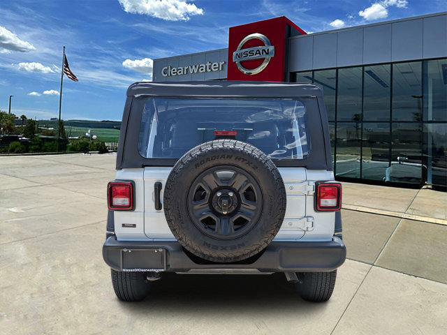 Used 2025 Jeep Wrangler Unlimited Sport AWD/4WD image 5