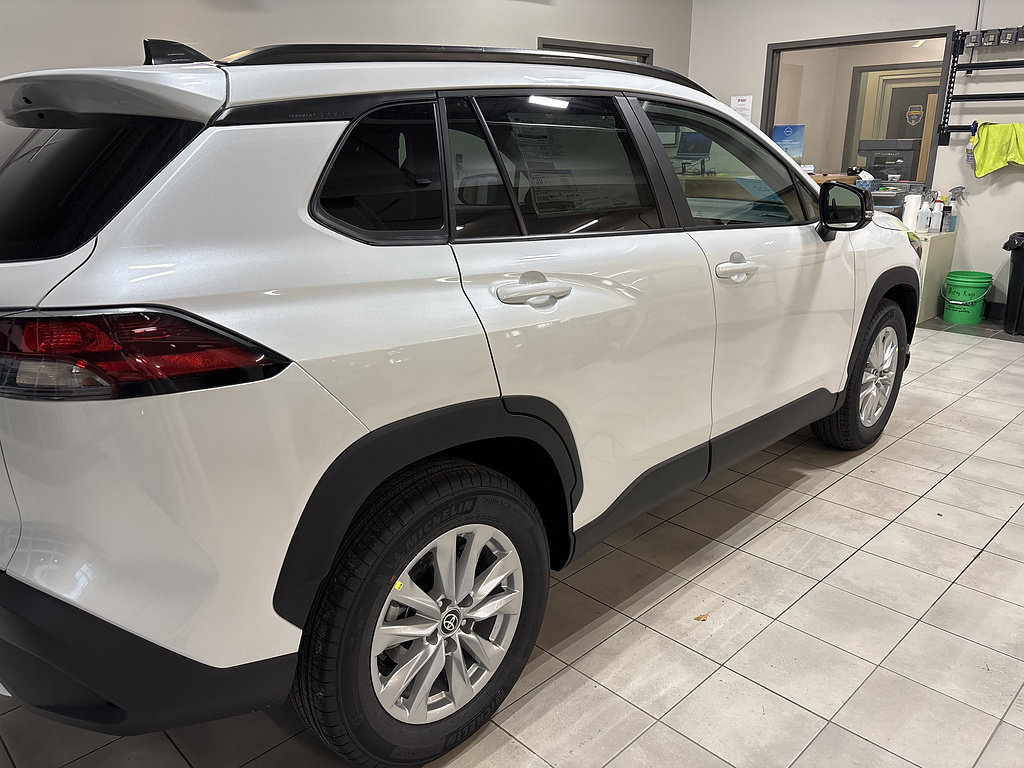 New 2026 Toyota Corolla Cross LE w/ Cold Weather Package AWD/4WD image 3