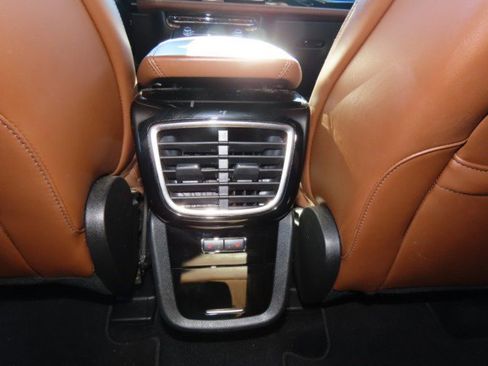 Certified 2023 Lincoln Nautilus Reserve w/ Luxury Package image 21