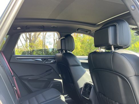 New 2026 Porsche Macan Turbo image 22