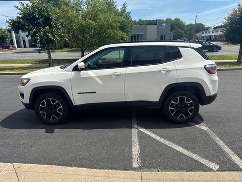 Used 2019 Jeep Compass Sport AWD/4WD image 6