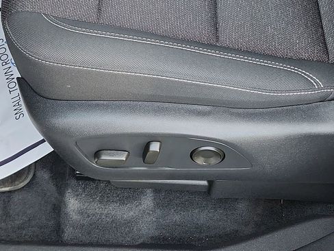 Certified 2024 Chevrolet Traverse LT image 16