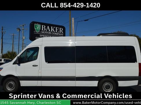 Used 2025 Mercedes-Benz Sprinter 2500 image 13