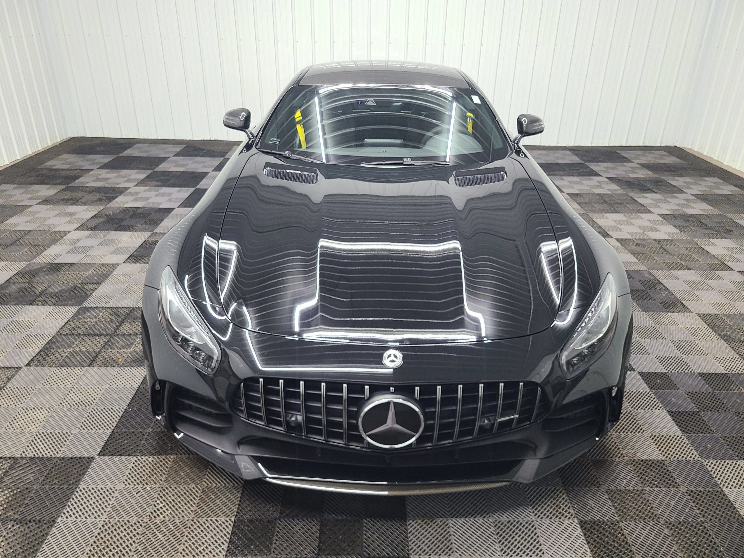 Used 2019 Mercedes-Benz AMG GT R image 26