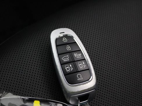 Certified 2023 Hyundai Tucson Limited FWD image 32