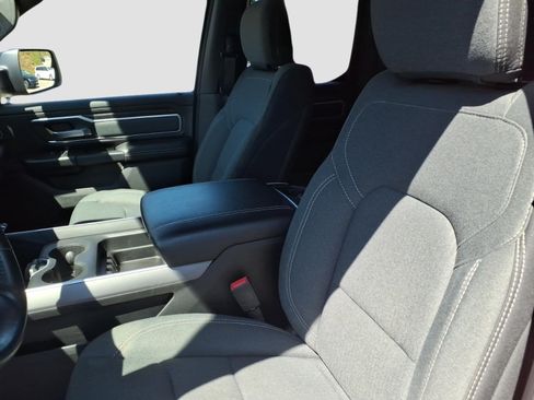 Used 2022 RAM 1500 Big Horn AWD/4WD image 11