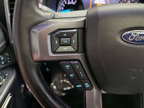 Used 2019 Ford Expedition Platinum AWD/4WD image 25