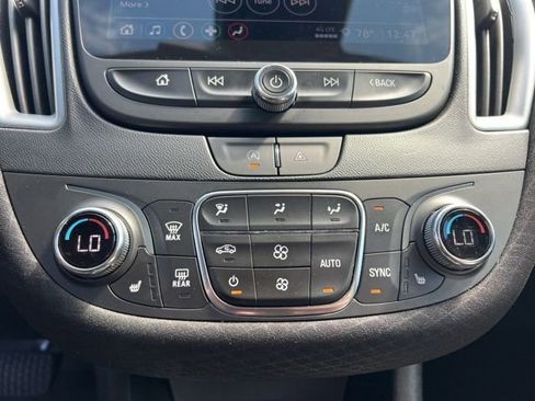 Used 2024 Chevrolet Malibu LT image 20