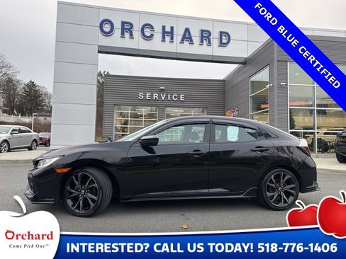 Used 2018 Honda Civic Sport image 2
